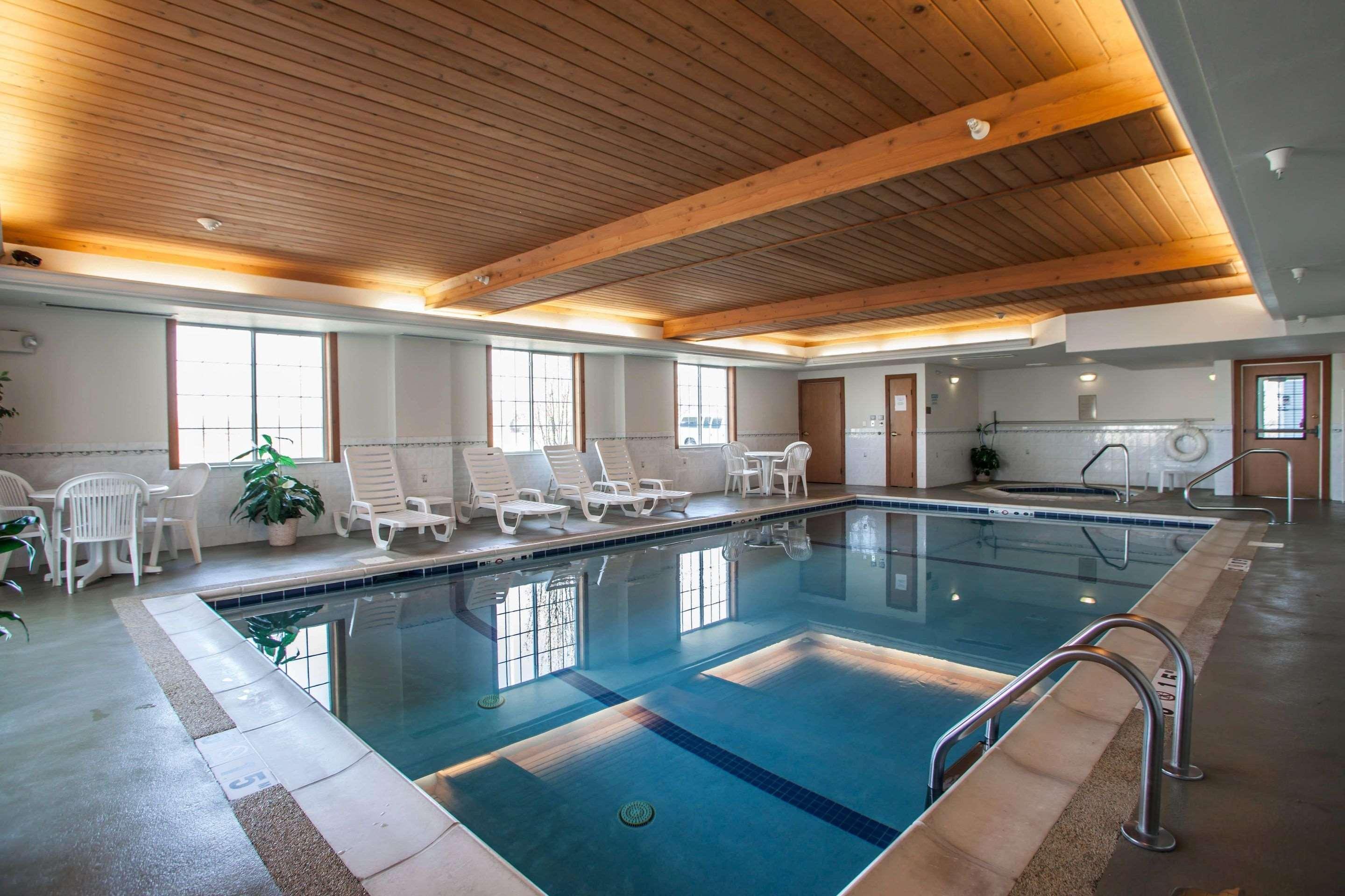 Hotel Comfort & Geneva- West Chicago 3*
