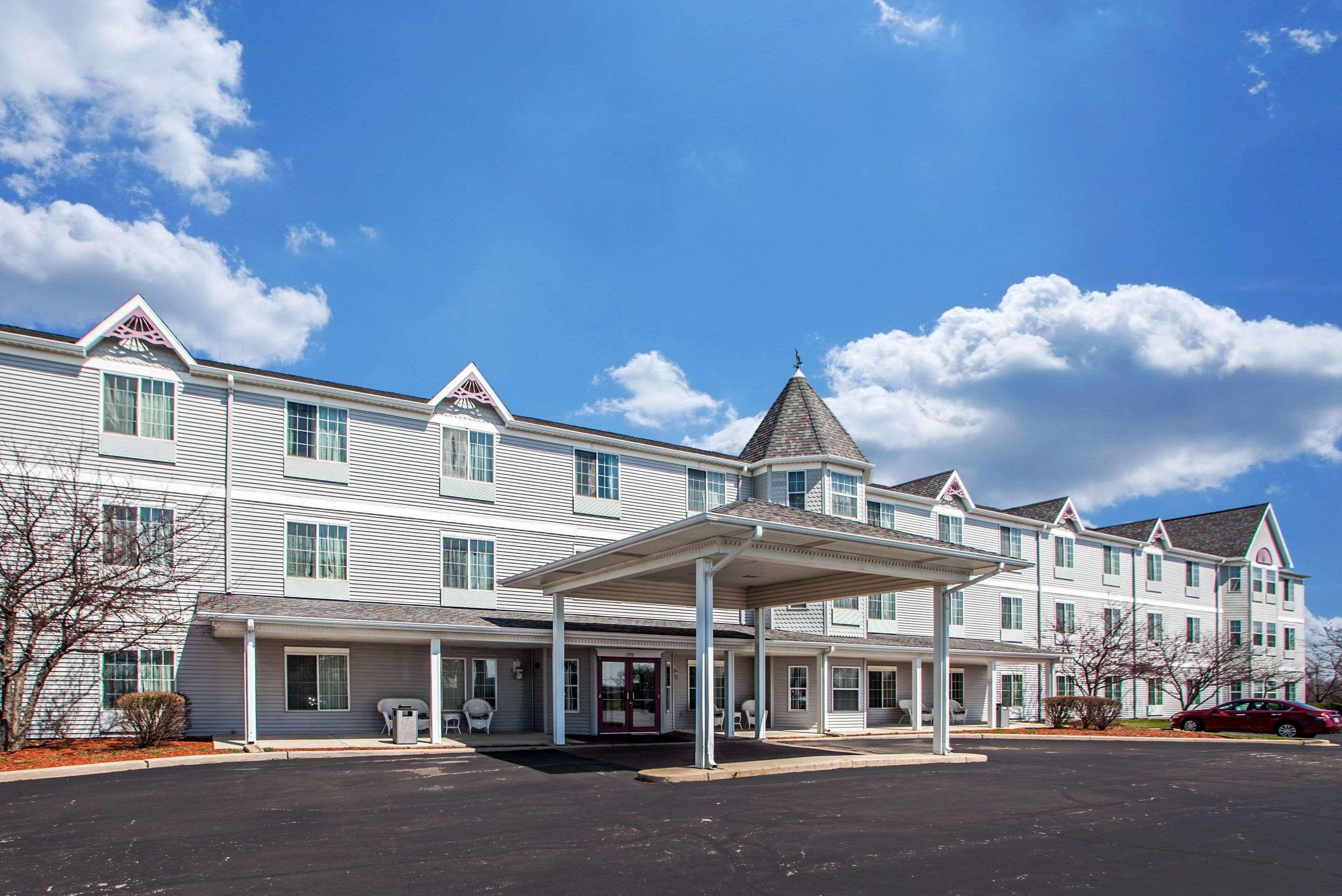 Comfort & Geneva- West Chicago Hotel Geneva