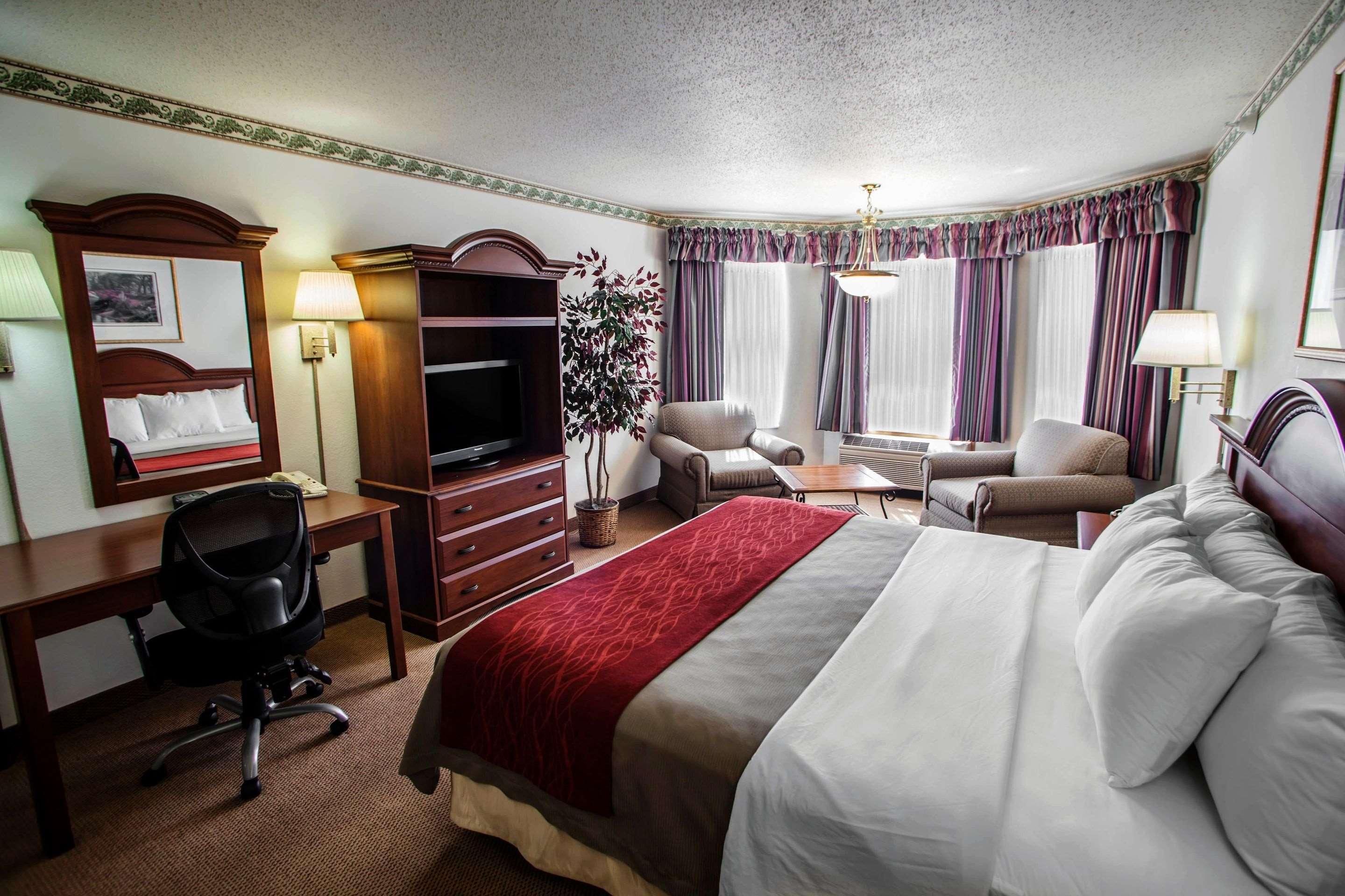 Comfort & Geneva- West Chicago